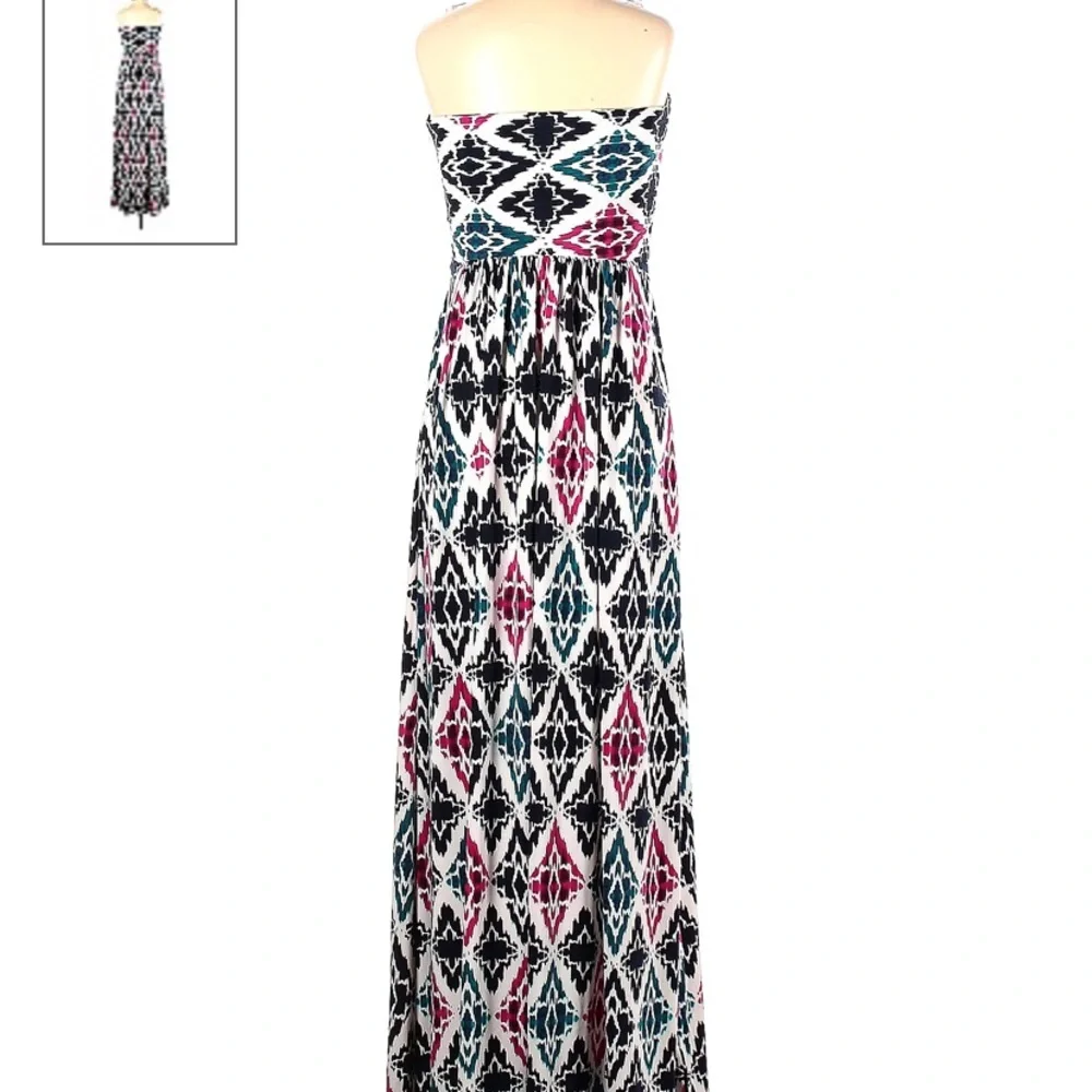 Strapless maxi dress - Picture 3 of 3